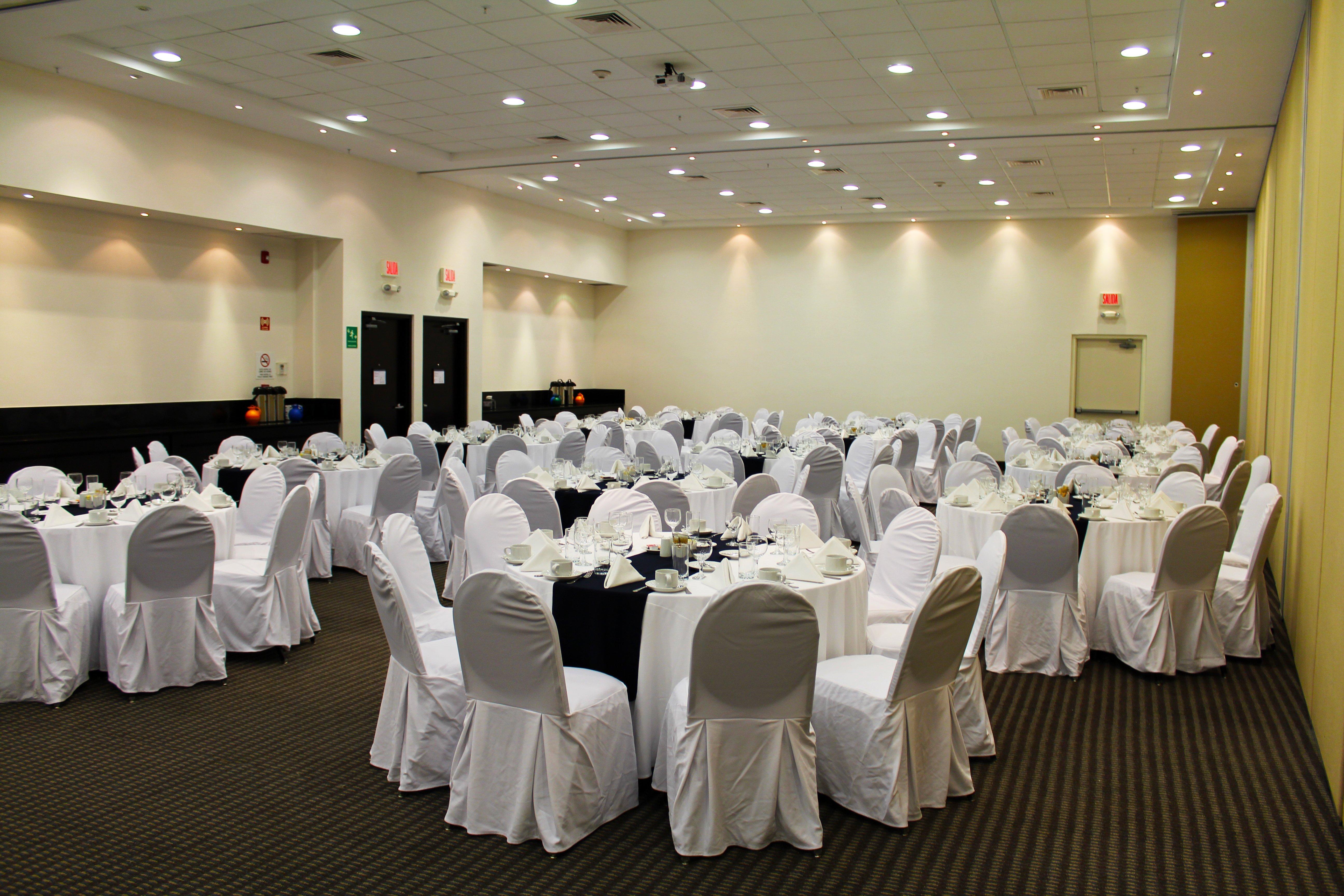 Holiday Inn Express Merida By Ihg מראה חיצוני תמונה