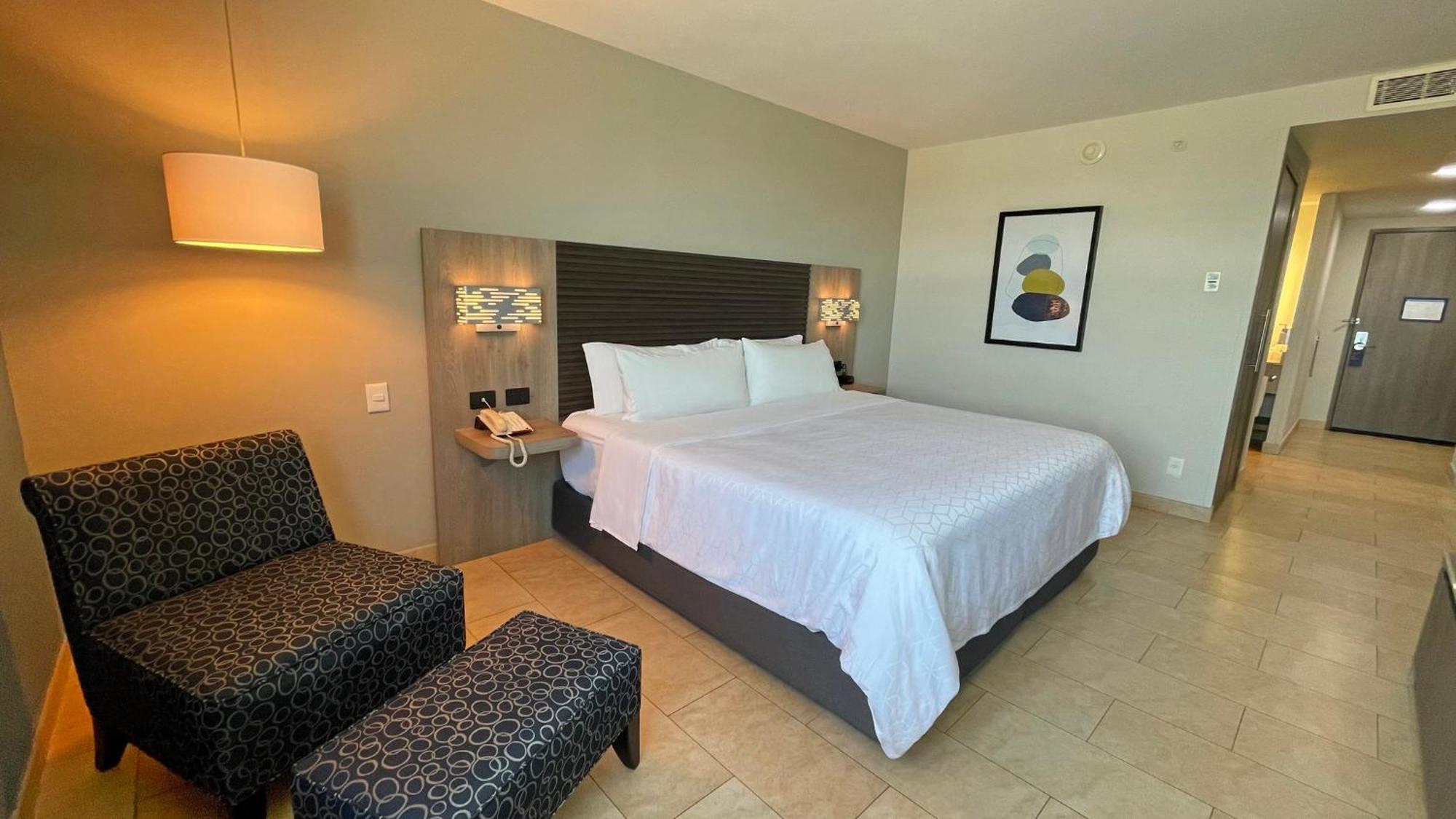 Holiday Inn Express Merida By Ihg מראה חיצוני תמונה
