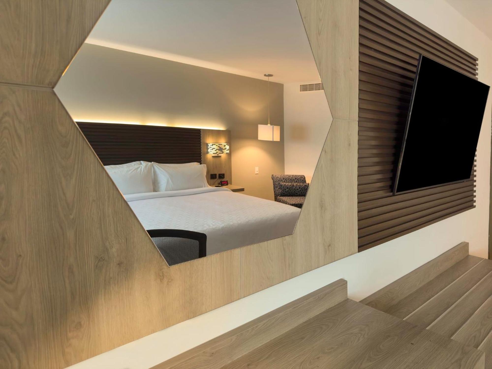 Holiday Inn Express Merida By Ihg מראה חיצוני תמונה