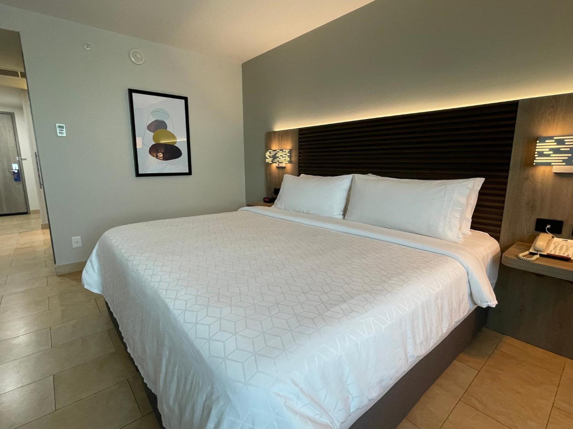Holiday Inn Express Merida By Ihg מראה חיצוני תמונה