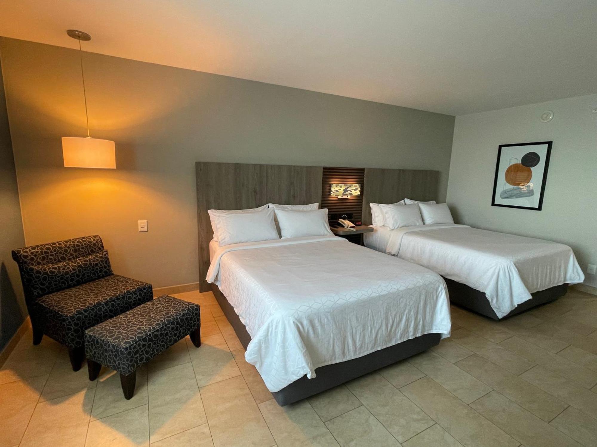 Holiday Inn Express Merida By Ihg מראה חיצוני תמונה